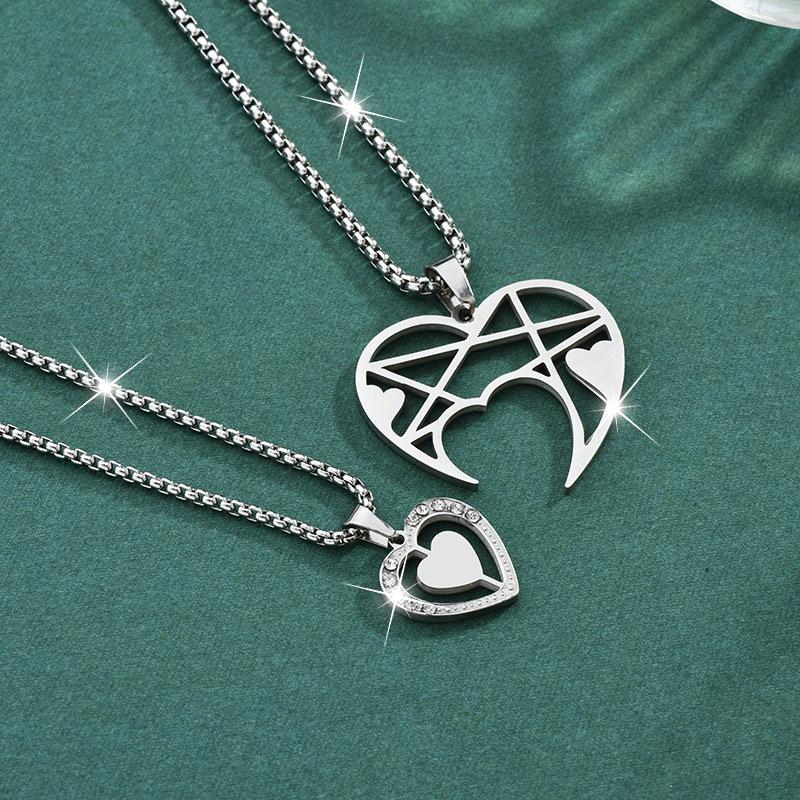 Titanium Steel Love Couple Long Necklace Men And Women Fashion Versatile Punk Men And Women Friends Sweater Chain Tide