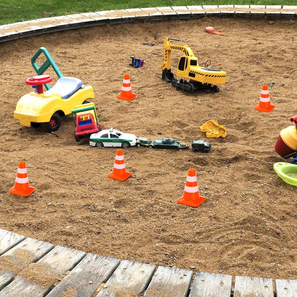 10pcs Mini Traffic Cones Miniature Traffic Cones Mini Traffic Signs Barricades Signs Traffic Scene Roadblock Construction Fun for All Ages
