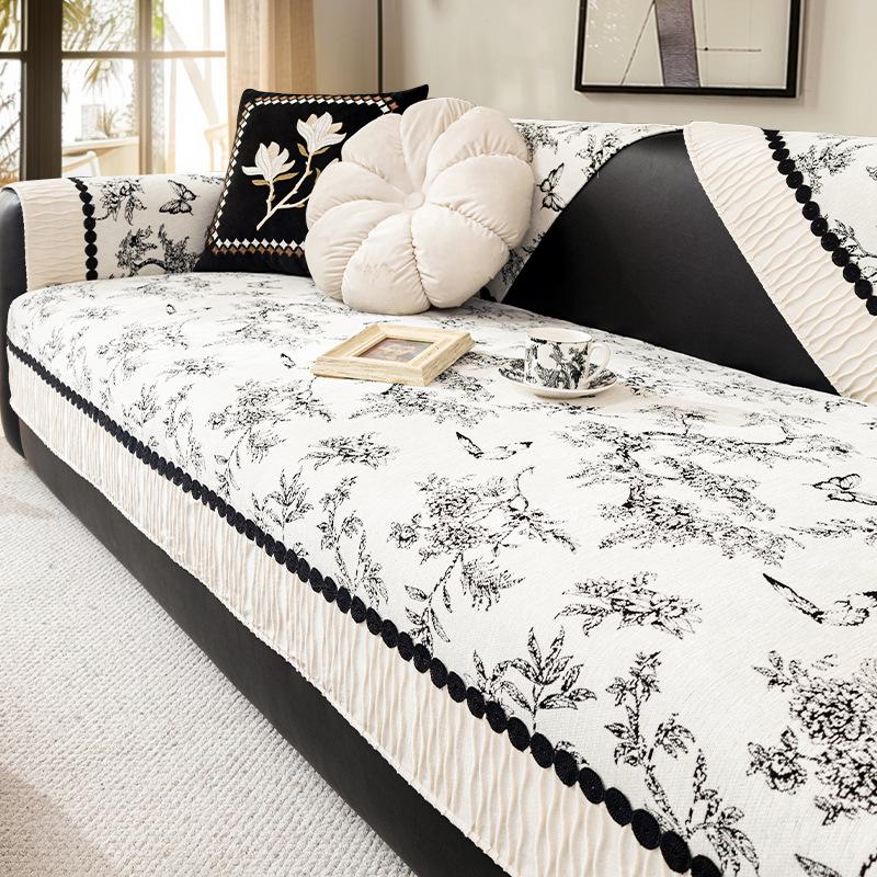 

Strictly Selected French High-End Sofa Cushion, Universal In All Seasons, New Retro Leather Sofa Cover, Non-Slip Seat Cushion Cover Cloth Towel 70*70cm