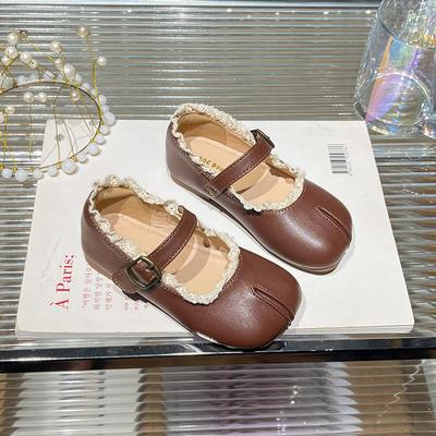 Petites Chaussures en Cuir pour Filles 2025 Printemps Nouvelles Chaussures de Princesse Douces pour Enfants Grands Enfants Faux Bout Semelle Souple Chaussures Simples