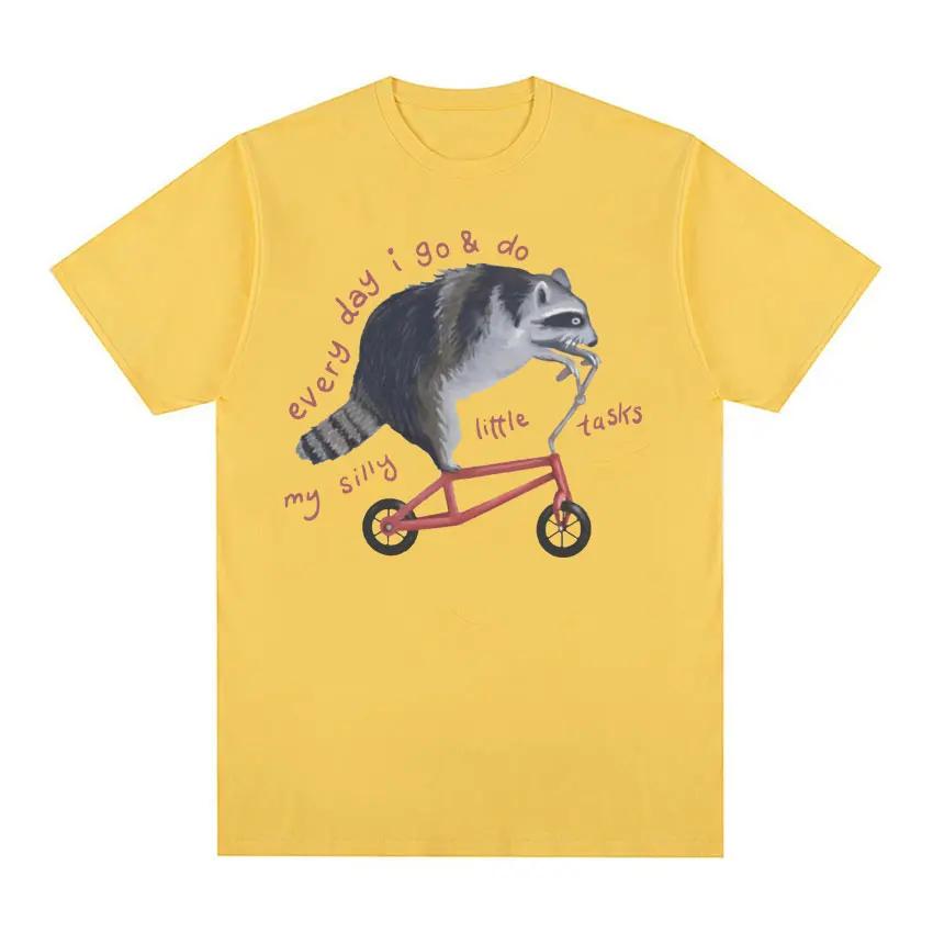 Fun Raccoon on Bicycle Meme T Women's Casual Vintage Cartoon T-shirt Summer Humorous Short sleeved T-shirt Top