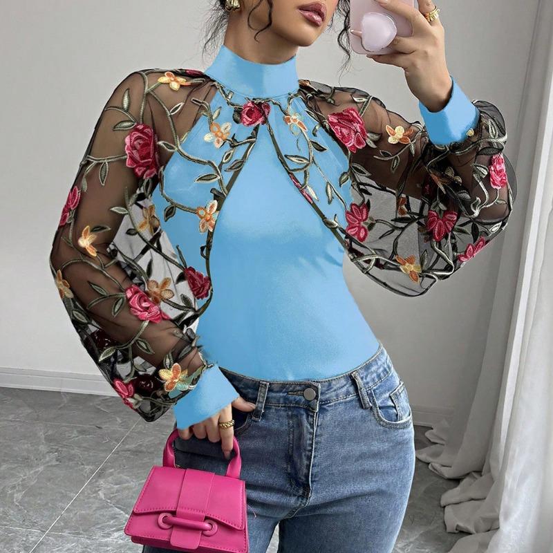 Nuovi Top Estivi da Donna con Ricami Floreali e Pizzo Cucito Design alla Moda