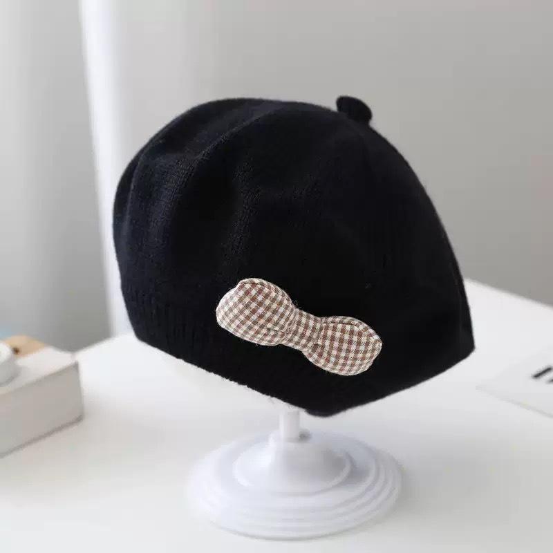 Infant Spring & Autumn Wool Beret - Cute Flower Knit Hat for Boys & Girls