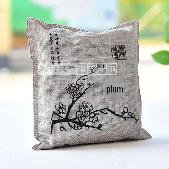 Bamboo Charcoal Bag for Odor and Formaldehyde Removal - Household Deodorizer and Activated Carbon Freshener.