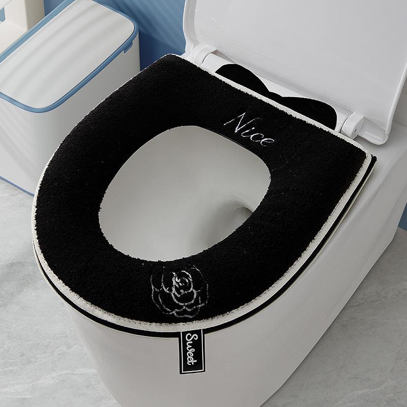 Bequemer Toilettensitz für alle Jahreszeiten - dicke und warme Winter-Sitzauflage, tragbares und abnehmbares Design, weiches Material