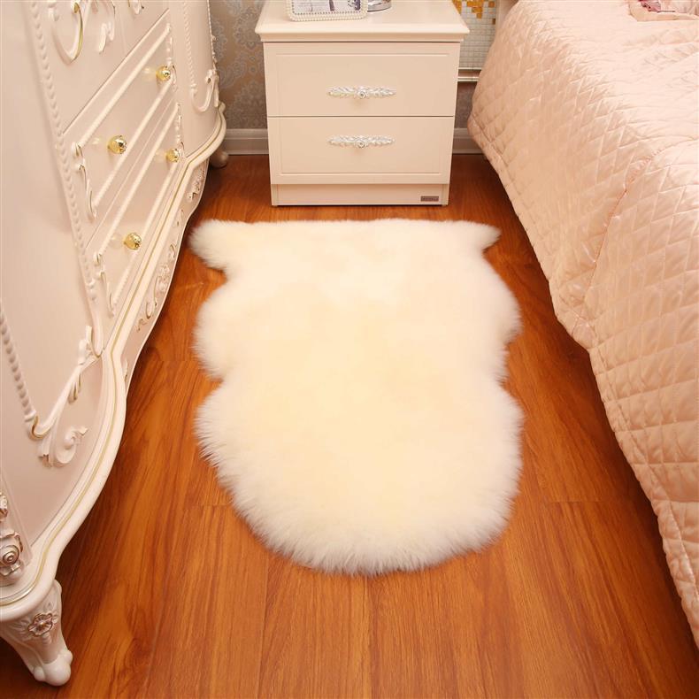 European Style Australian Imitation Wool Sheepskin Sofa Cushion Plush Rug for Living Room or Bedroom