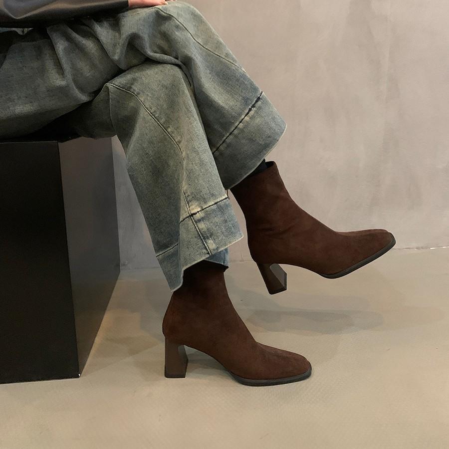 Women's high-heeled short boots 2025 new autumn and winter French retro suede thick-heeled thin boots foreign-style Korean small ankle boots