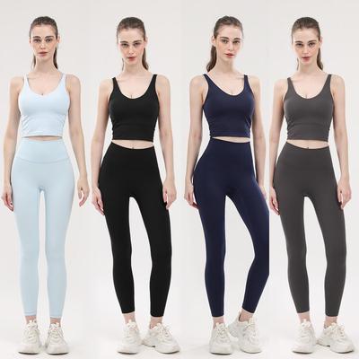 Abiti e completi – Abbigliamento sportivo