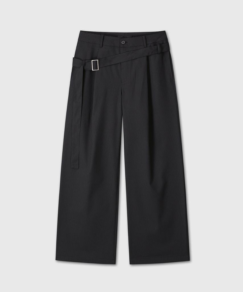Daibeuinumeon Belted Flare Stripe Pants (Black)