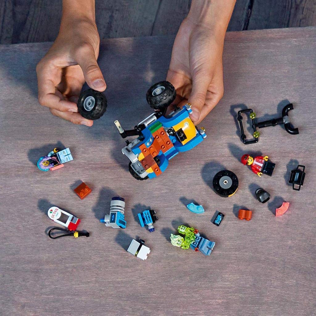 LEGO Hidden Side Beach Buggy 70428 Jack's