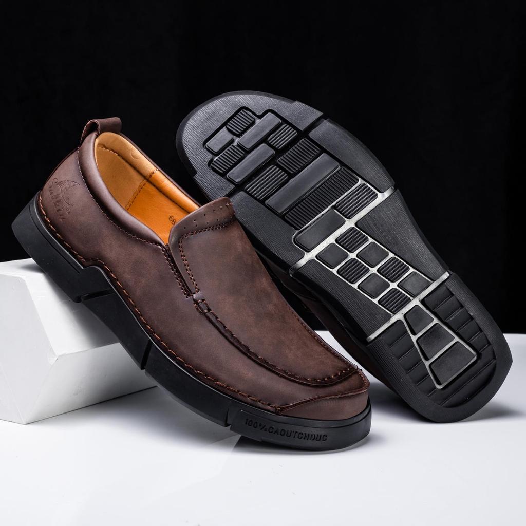 Retro Inek Deri Ayakkabı Erkek Loafer'lar El Yapımı Rahat Deri Ayakkabı Moccasins Erkek Flats Ayakkabı