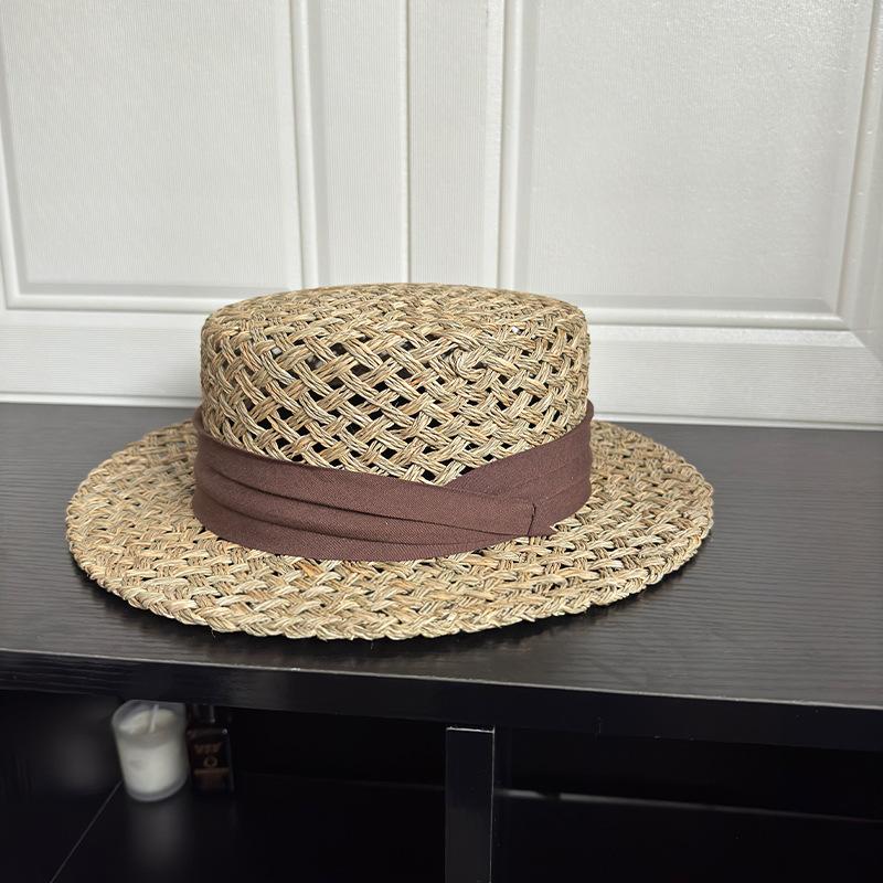 

Соломенная шляпа с лентой для отпуска, женская, весенне-летняя и осенняя, соломенная плетеная, с вогнутым верхом, универсальная, в стиле ретро, солнцезащитная, в стиле old money, шляпа-цилиндр M（56-58cm）