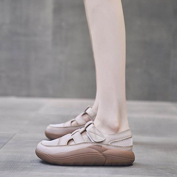 2025 Síťované prodyšné bílé boty Dámské korejské verze se suchým zipem Studentské duté boty pro volný čas