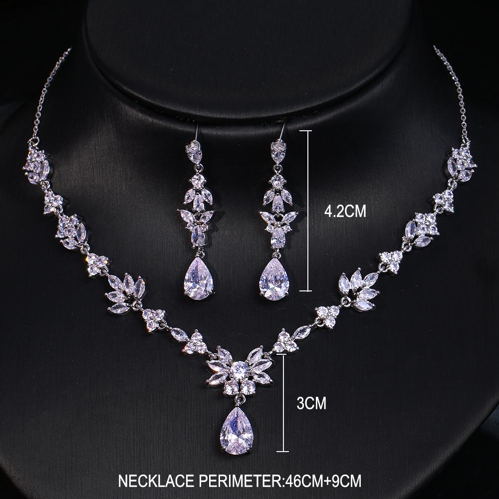 Emmaya Fashion Statement Wedding Party Classical Waterdrop Shape Delicate Jewelry Set for Women&Girls Fascinating  Fancy Gift