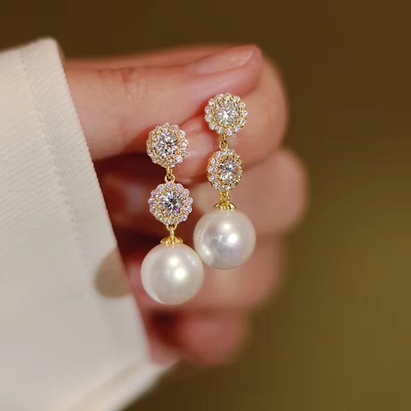 

Huitan Aesthetic Simulated Pearl Hanging Earrings Women for Wedding Dazzling CZ Modern Fashion Female Earrings Party Zircon