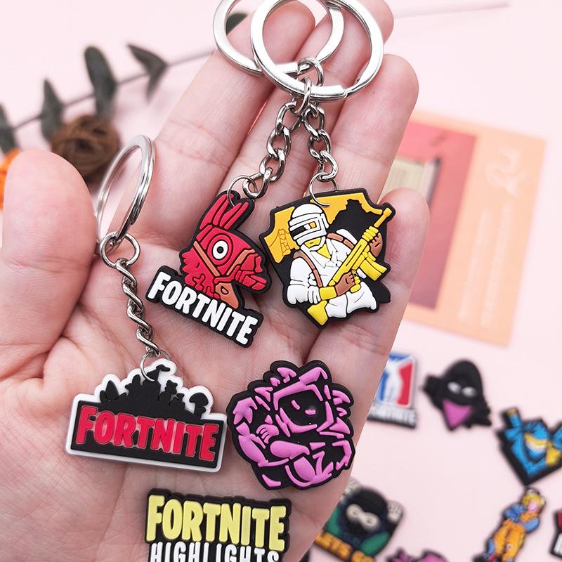32pcs Game Fortnite Keychain Anime Kawaii Backpack Pendant Decoration Cartoon Car Keyring Cosplay Key Chain Collection Fans Toy Carry Mini Lightweight