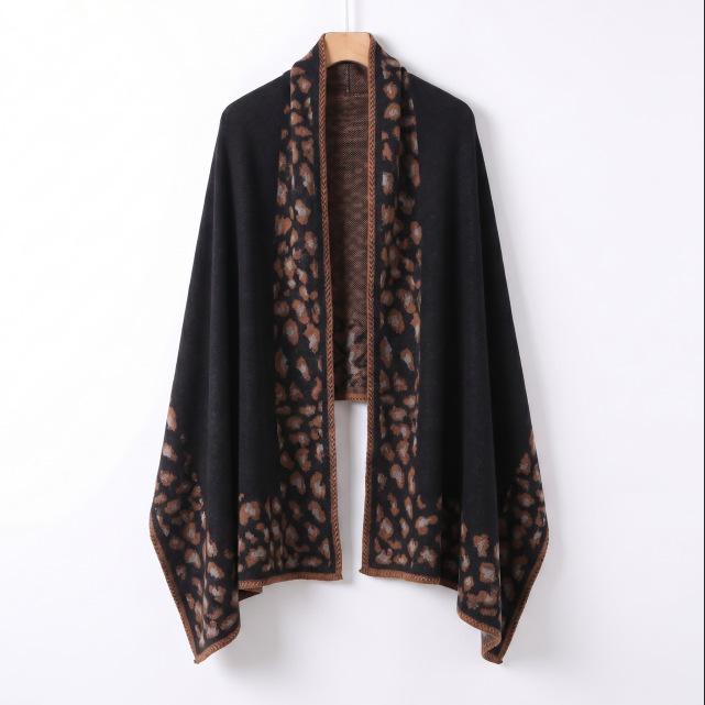 

European and American Leopard Print Women s Scarf Long and Versatile Shawl Fashionable New Style Temperament Retro Ethnic Jacquard Long Scarf 65*180 чёрный