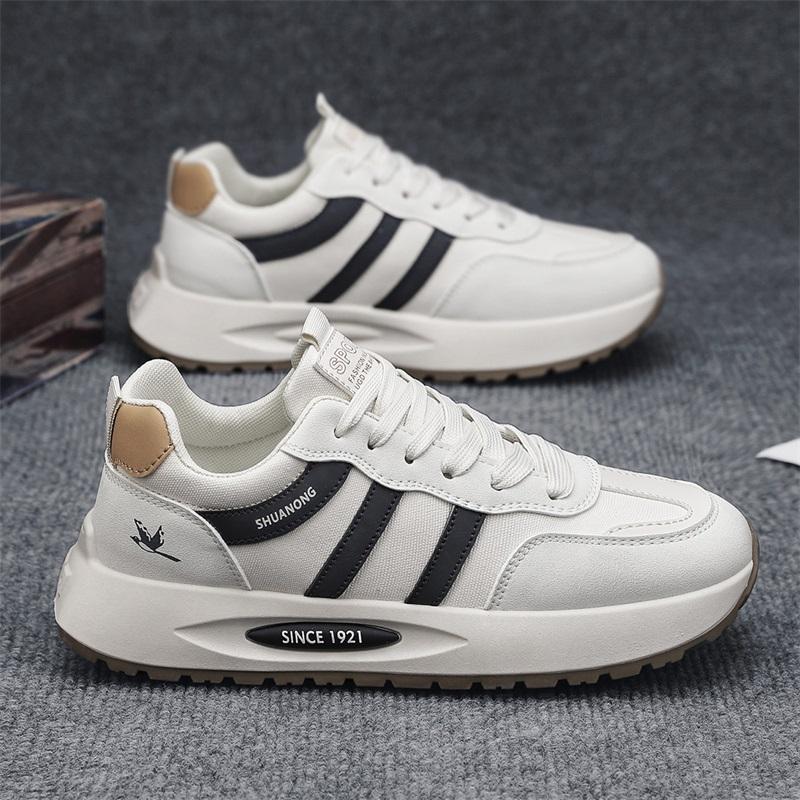

S spring new outdoor versatile sports young men s shoes, white, black, white, blue, white and green 44