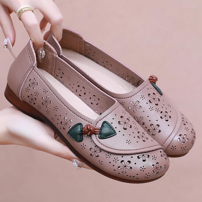 Shoes Summer Middle-aged Sandals Women's Soft-soled Elderly Hollowed-out Hole-hole Single Shoes Beef Tendon Sole Breathable Middle-aged Leather Shoes