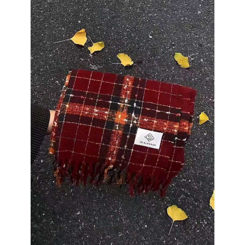 New Christmas Atmosphere Red Plaid Scarf Women's Winter Versatile Warm Thickened Student Scarf Tide