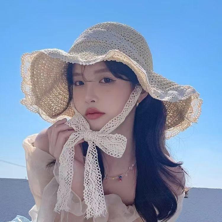 Straw hat women's summer new handwoven beach vacation hat Korean lace strap sunscreen visor big brim