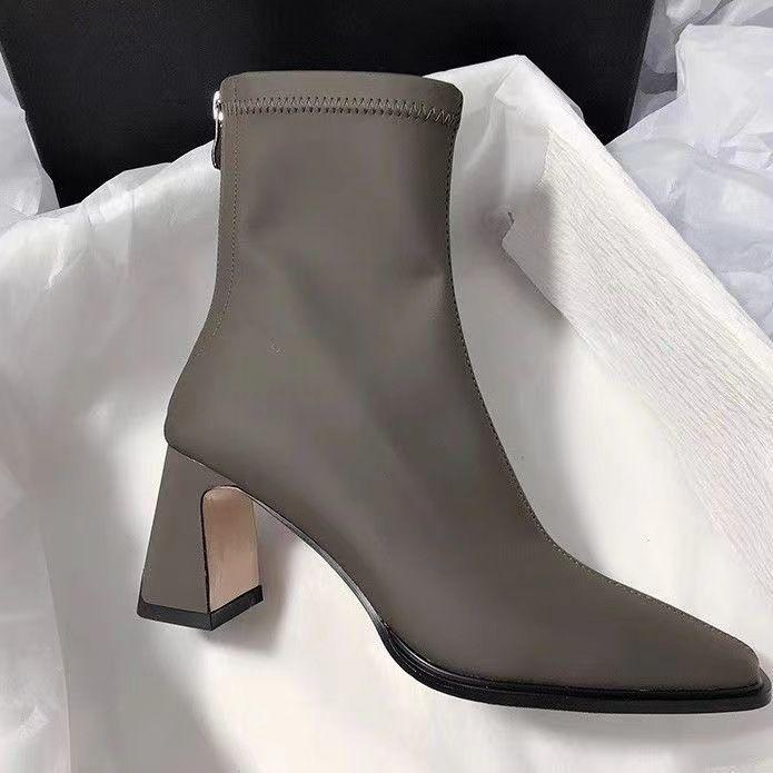 2025 Осінньо-зимові ботильйони на товстому підборі з квадратним носком - Французька м'яка шкіра, Універсальні високі підбори для жінок