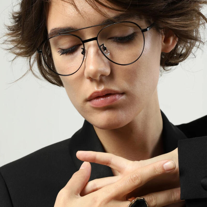 The Classic WMC8224 Titanium Glasses Frame C1 GOLD BLACK