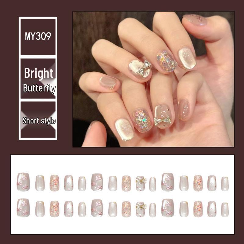 Chasing Light Cat's Eye Crystal Nails: Handmade, Detachable, Flash Diamond Design for Trendy, Stylish Looks.