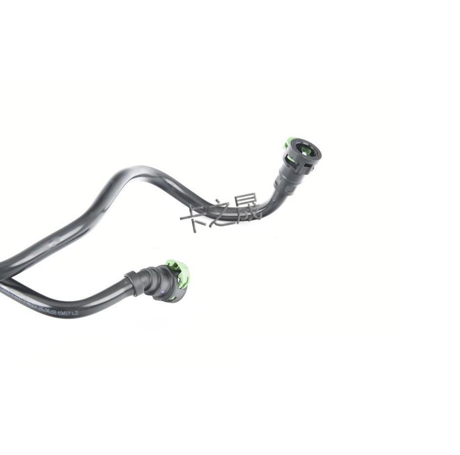 Compatible Gearbox Radiator Oil Line for BMW 1, 3, 4 Series (Part No. 17227604980)