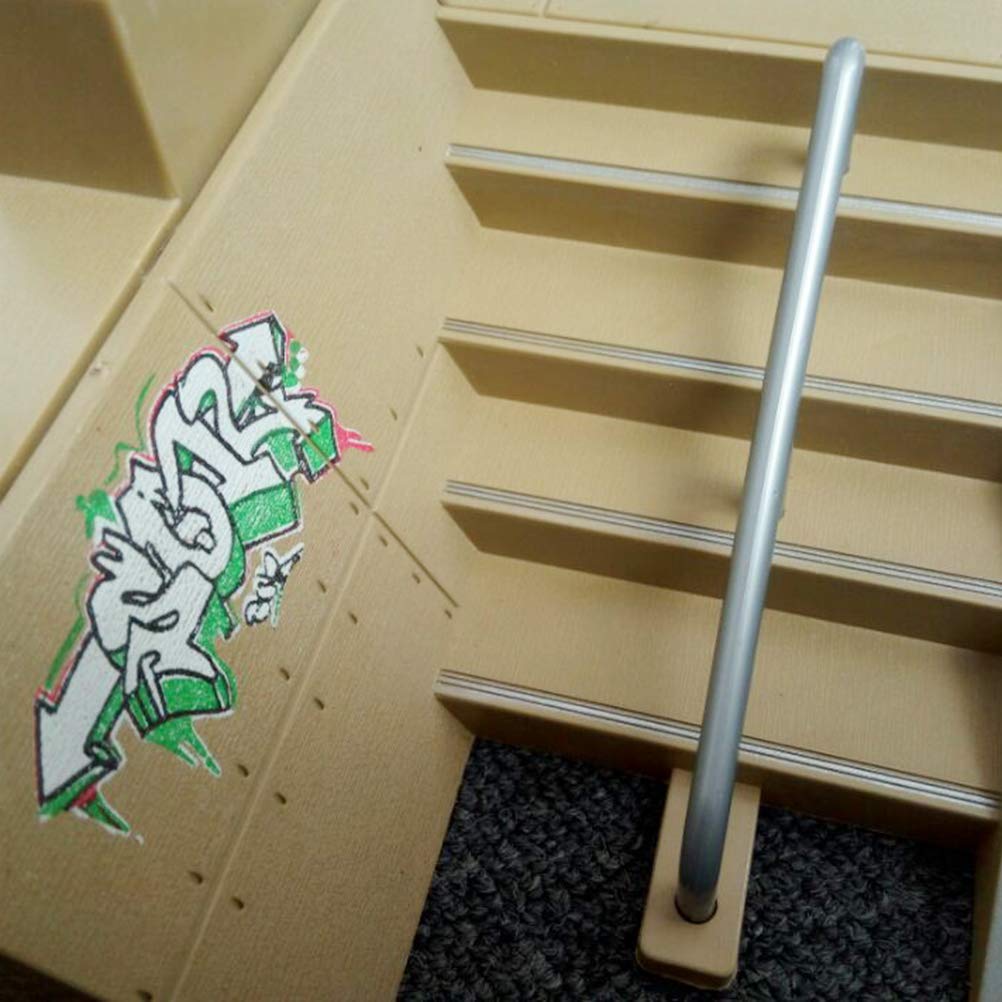Creacom Mini Skateboard Finger Skate Skate Park Finger Skate Park Finger Sports Toy Tréninkové díly pro chlapce dívky Narozeninový Vánoční dárek