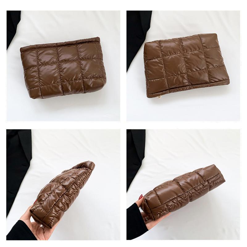 Makeup Bag Large Capacity Portable Multifunctional Cosmetic Organizer for Travel and Holidays
