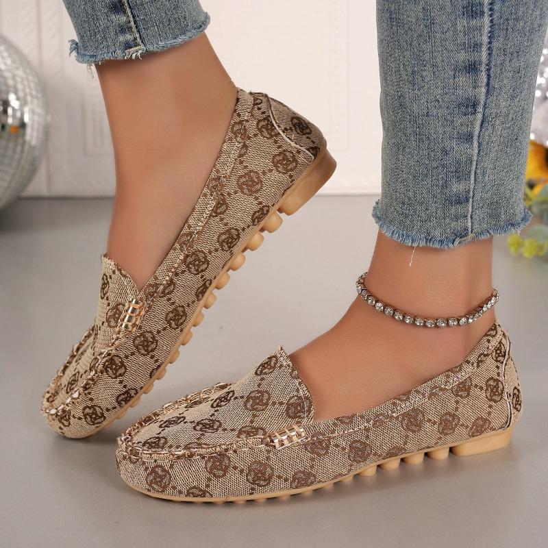 Women's Cloth Non Slip Flat Shoes Round Toe Breathable Slip On Lazy Shoes Walking Vulcanized Footwear Shallow Mouth Sneaker