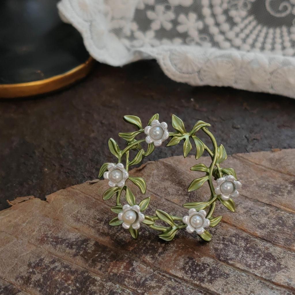 Handmade Vintage Lily of the Valley Enamel Leaf Brooch Pin