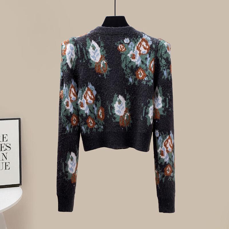 Sibaisha Women's Beaded Cropped Round Neck Sweater