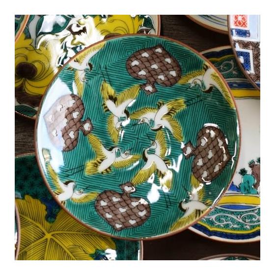 Washa no Kura Plate Stylish Kutani Ware Masterpiece Bean Plate Old Kutani Aote Tsuru Karuta Pattern Small Plate Serving Plate Brand Japanese