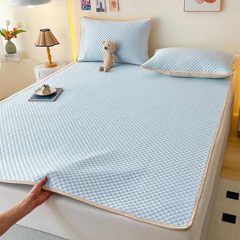 

Матрас из ледяных бобов, прохладный комплект покрывал - стиль простыни на резинке для общежитий, комнат с кондиционером, ощущение ледяного шелка. 90*200cm Mat + 1 Pillowcase