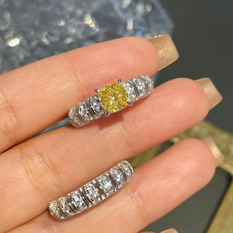 Hui Zhi Yi Women's European Style Yellow High Carbon Diamond Ring, S925 Inlaid, 6*6 Light Luxury Design.