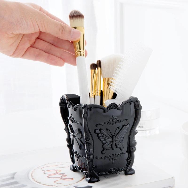Creative Retro Cosmetics Storage Box Desktop Makeup Brush Skin Care Daily Debris Organizer Plastic Dressing Table Storage Box