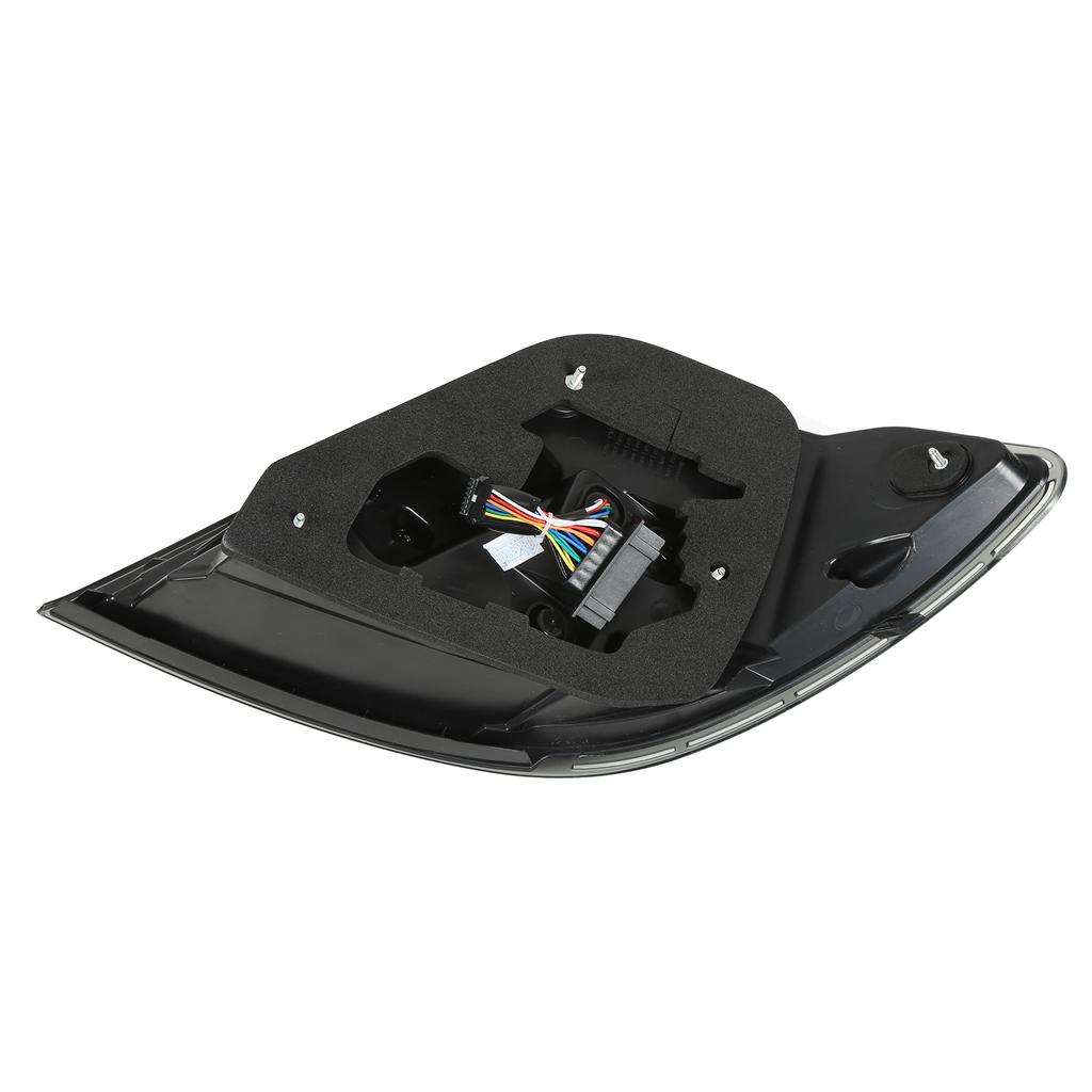 LED Tail Light Assembly Multifunction Sequential Replacement for   C Class W204 C180 C200 C300 2007‑2014