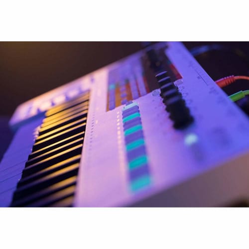 ARTURIA KeyStep Pro MIDI Keyboard Controller with Sequencer Function, USB CV/GATE Connection