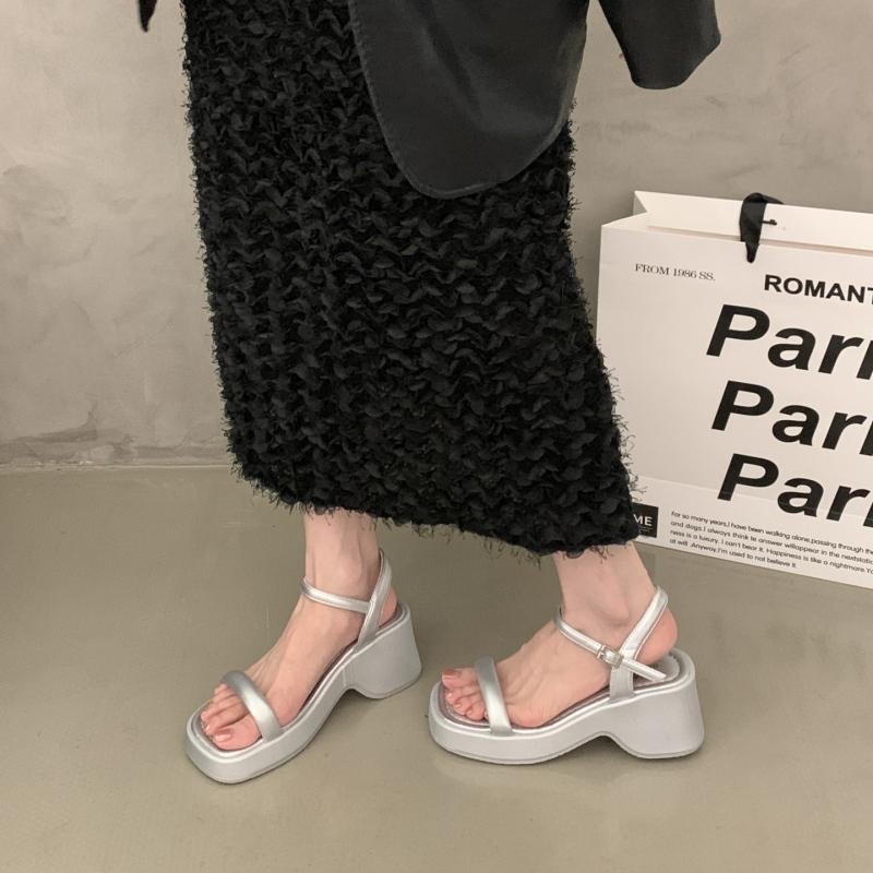 Designer Women's Summer Platform Wedge Heel Sandals Fashionable Outdoor Party Dress Footwear for Ladies