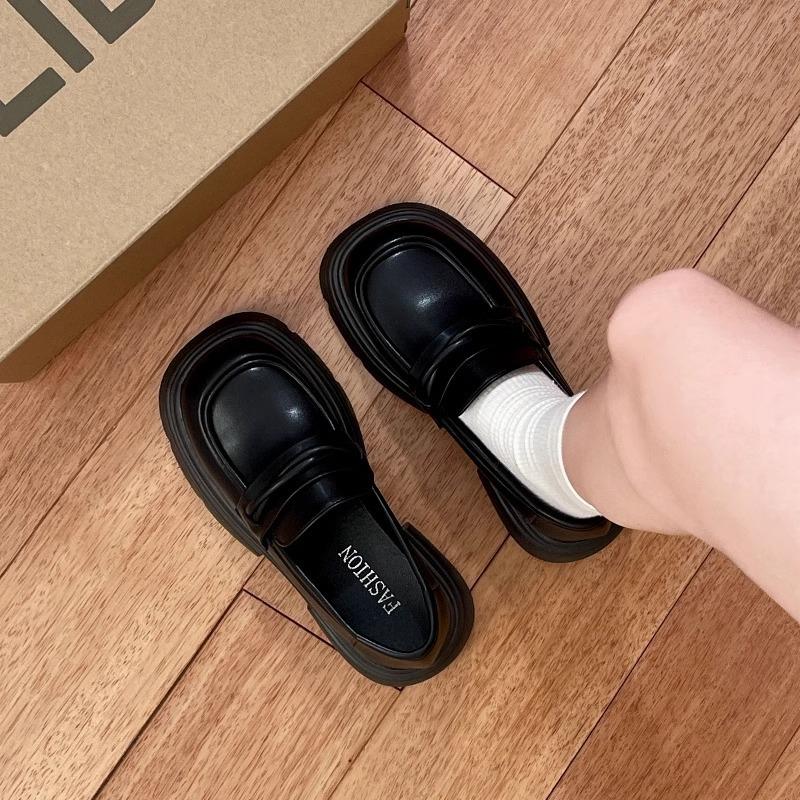 Platform small leather shoes women's 2025 spring and autumn new British retro heightening Mary Jane soft sole versatile black loafers