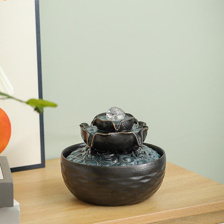 Kolo bohatství Feng Shui: Stolní vodní fontána s tekoucím míčem pro hojnost