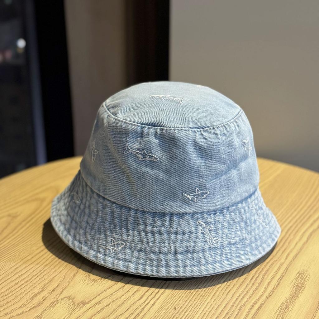 2026New trendy denim bucket hat for women, spring and autumn, washed vintage with letter embroidery, versatile outdoor sun protection hat