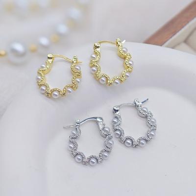 Vintage French Pearl Earrings Light Luxury Circle Pearl Earrings Ear Buckle Design Fashion Earrings Women