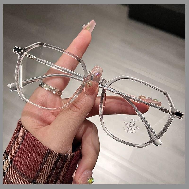 Retro Ultralight Blue Blocking Glasses Girl Metal Frame Plain Glasses Blue Light Bezel Transparent Eyewear Glasses for Women