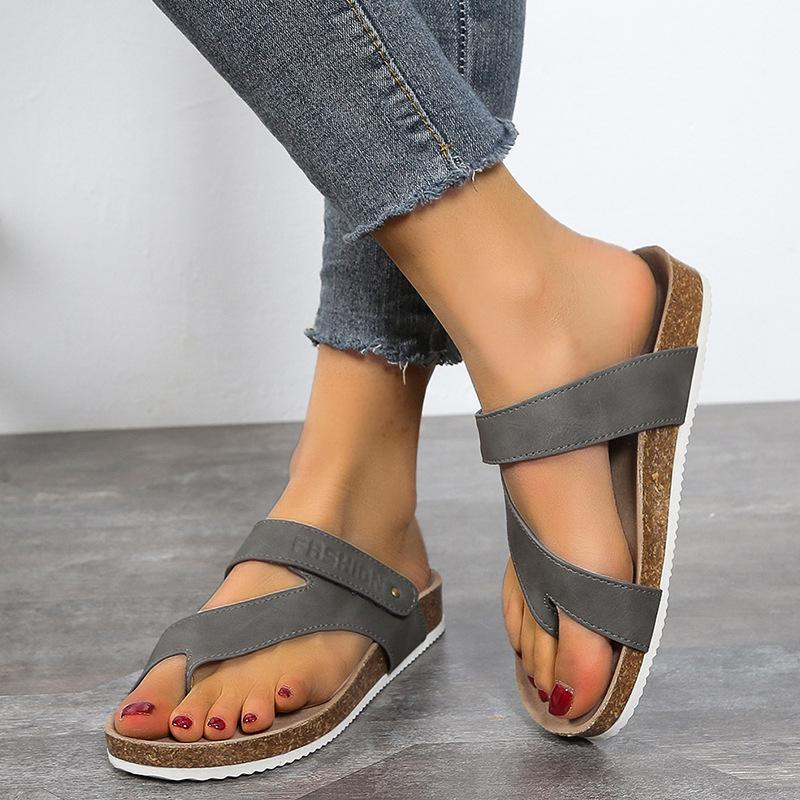 Sandales plates décontractées d'été 2022 à brides croisées - à enfiler, bout rond, chaussures de plage pour grandes tailles