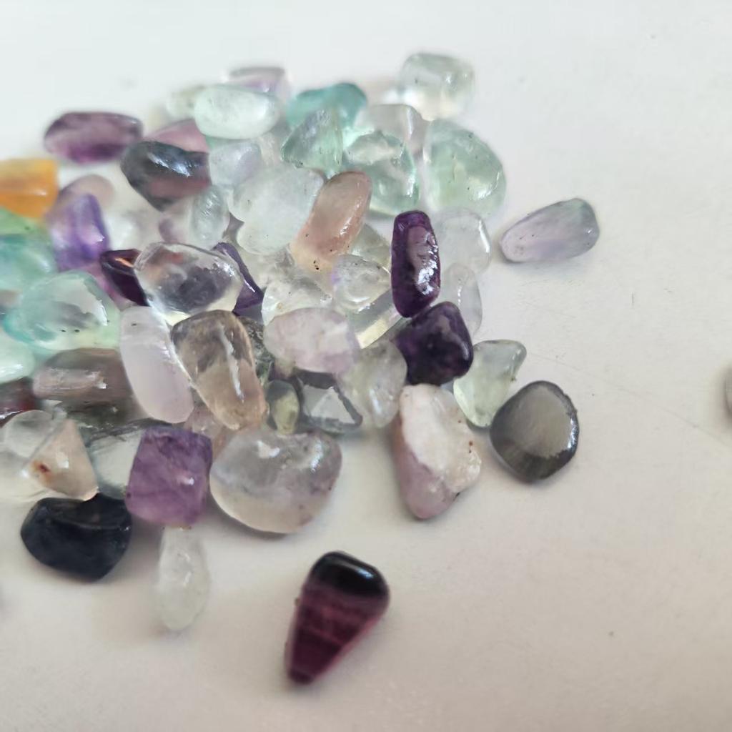 Natürlicher Fluoritstein Energieheilung Kristallstein Heimdekoration Stein Schmuckherstellung DIY Armband Halskette Zubehör