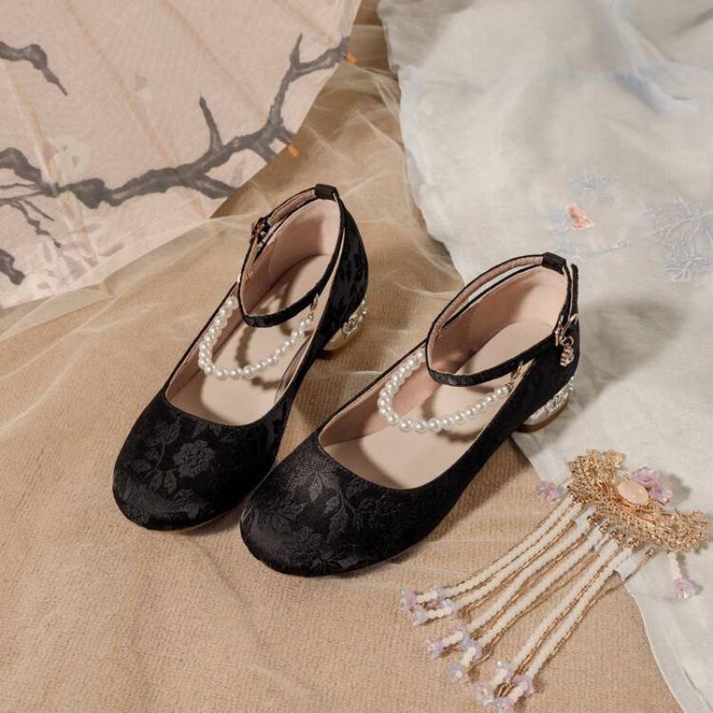 

Новые туфли Ханфу для девочек, удобная мягкая подошва, ретро национальный стиль, детская обувь среднего возраста, студенческие туфли для девочек, обувь для подиума, одинарные туфли 39 (inner length 24.5cm)