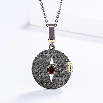 Retro Black Necklace for Women's Exaggerated Disc Inlaid Red Zircon Pendant Necklace Party Jewelry Sweater Chain